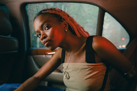 Mesquite's Hannah Jadagu Trades Bedroom Pop for Wispy Synthesizers on <i>Describe</i>