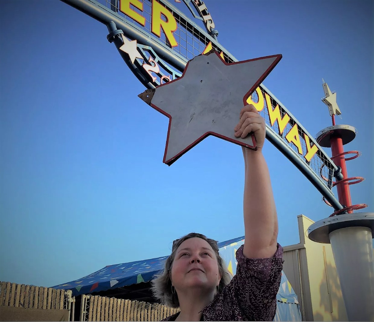 Before Desegregation, Black Kids Had a Secret Tunnel Into the State Fair. Truth!